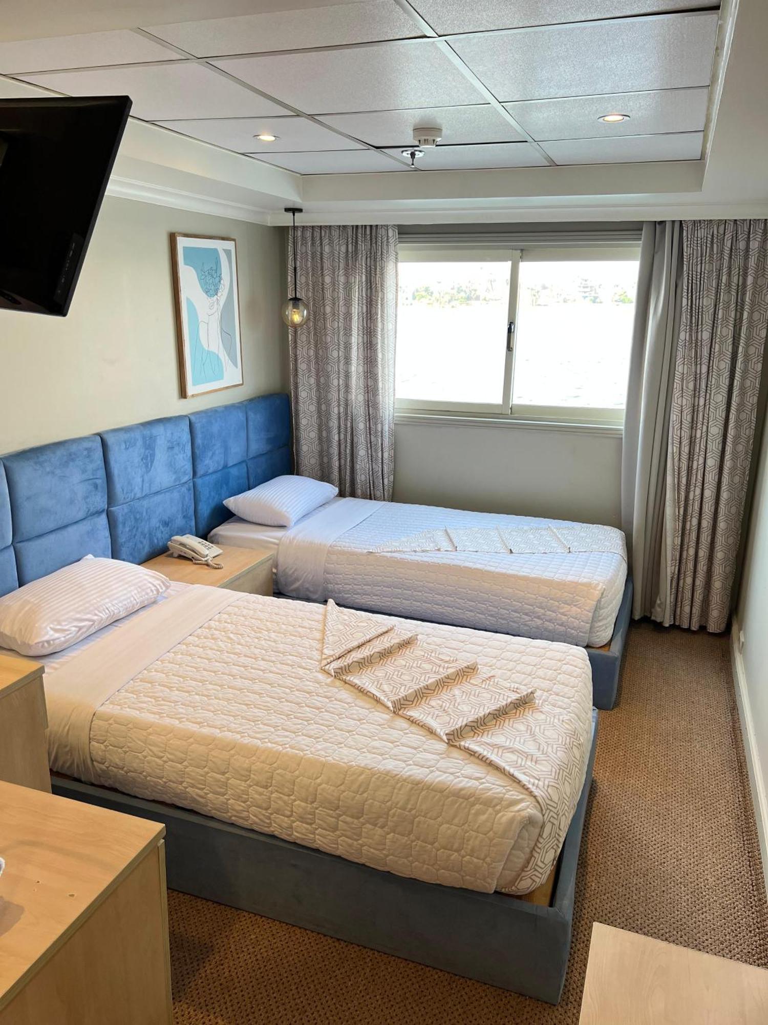 Luxor Aswan Victoria Nile Cruise: Weekly Sailings from Luxor and Aswan Hotel Exterior photo